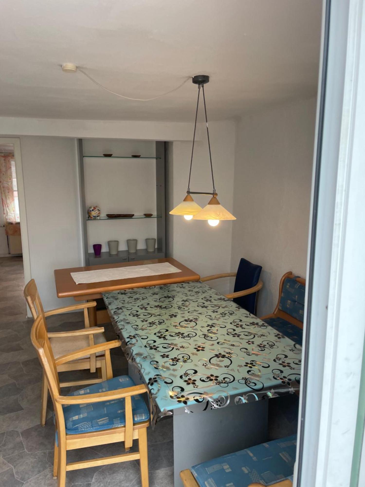Haus Dambacher - Arbeiter-Monteurzimmer Nuertingen Eksteriør billede